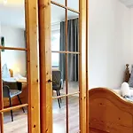 Haus Am Goldsteig - Zentral, Ruhig Stadtnah - Anbindung - Biergarten Und Pizzeria Direkt Vor Der Tuer Appartamento