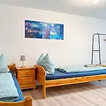 Haus Am Goldsteig - Zentral, Ruhig Stadtnah - Anbindung - Biergarten Und Pizzeria Direkt Vor Der Tuer
