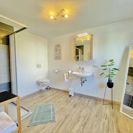 Appartamento Haus Am Goldsteig - Zentral, Ruhig Stadtnah - Anbindung - Biergarten Und Pizzeria Direkt Vor Der Tuer *