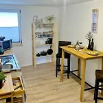 Haus Am Goldsteig - Zentral, Ruhig Stadtnah - Anbindung - Biergarten Und Pizzeria Direkt Vor Der Tuer *