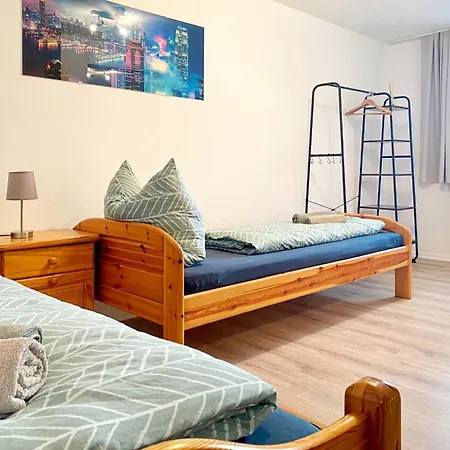 Haus Am Goldsteig - Zentral, Ruhig Stadtnah - Anbindung - Biergarten Und Pizzeria Direkt Vor Der Tuer *
