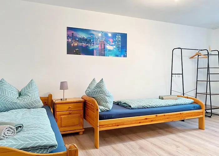 Haus Am Goldsteig - Zentral, Ruhig Stadtnah - Anbindung - Biergarten Und Pizzeria Direkt Vor Der Tuer
