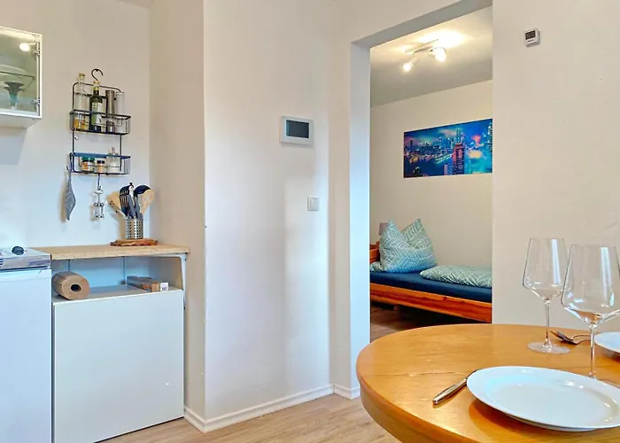 Haus Am Goldsteig - Zentral, Ruhig Stadtnah - Anbindung - Biergarten Und Pizzeria Direkt Vor Der Tuer Appartement